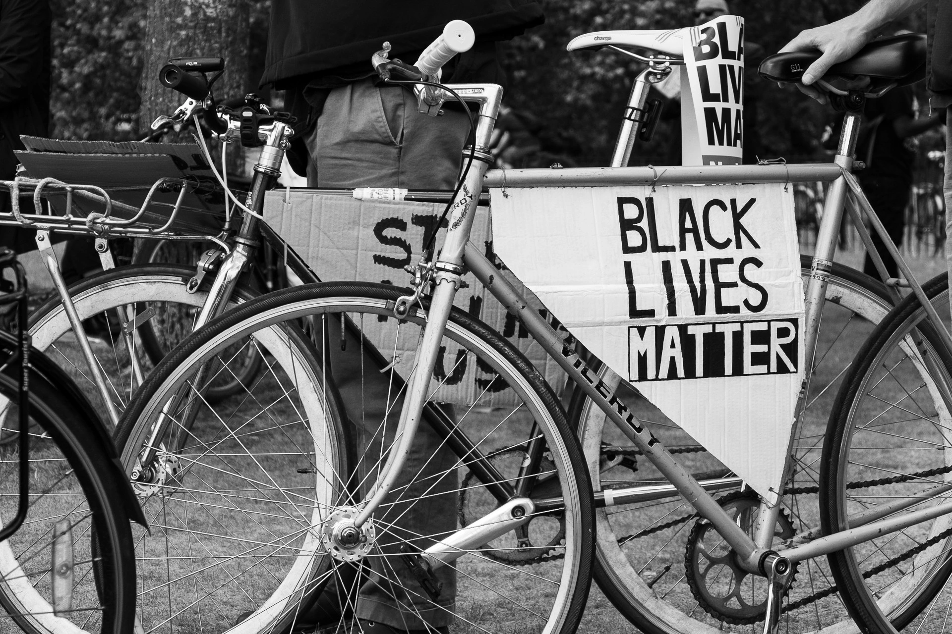 BLM bicycle protest in London - Photo documentary | Leica V-Lux | 91mm f/3.8 | 1/640s | ISO 125